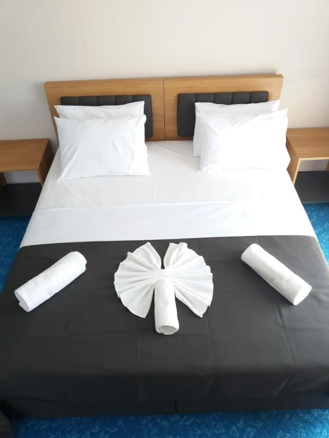 Silver Continent Hostel Silivri Extérieur photo